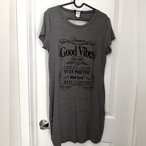 🔥5/$25🔥 NWOT Good Vibes Cutout Back Dress Grey Size Large